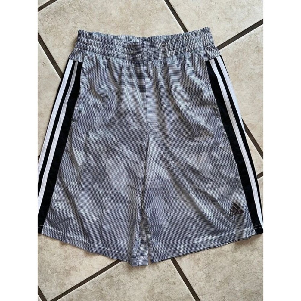 Boys White & Black Adidas Shorts Size XL